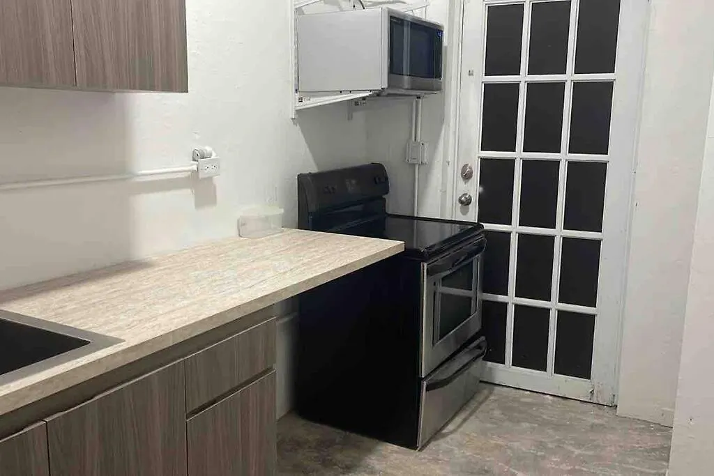 18 Bedrooms 32 Guest La Placita De Santurce By Rentalspr San Juan Casa vacanze