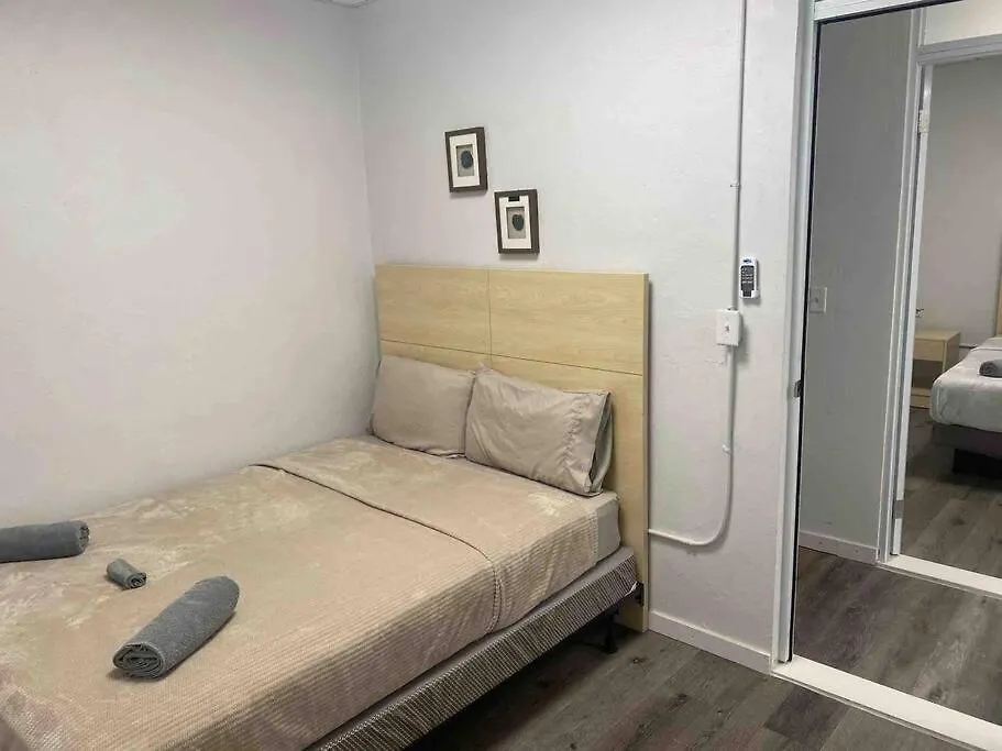 18 Bedrooms 32 Guest La Placita De Santurce By Rentalspr San Juan